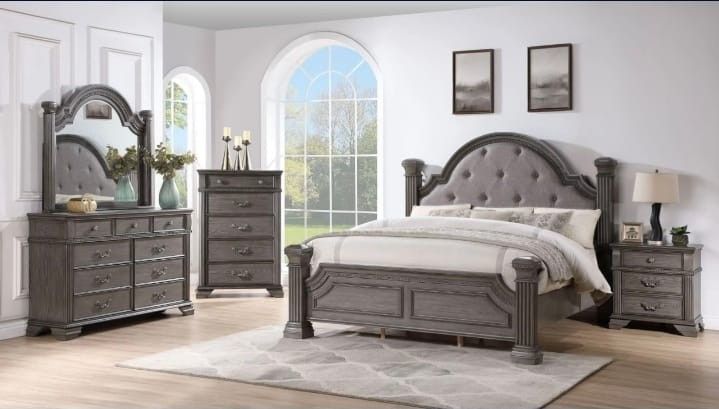 Brand New 5pcs Of Grey Bedroom Set Are Available With Free Delivery 