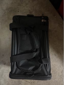 Cat carrier