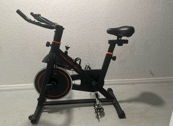 UREVO indoor cycling bike