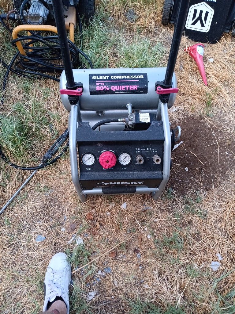 Air compressor