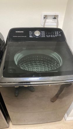 Washer and dryer Samsung good condition gas not electric