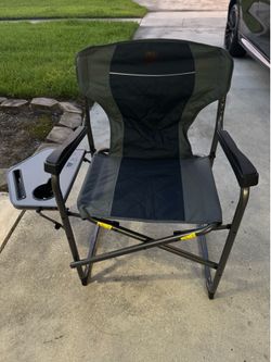 Heavy Duty Folding Camping Chair w/ Side Table & Cup Holder – Like New