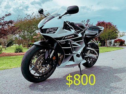 Photo  FOR SALE 2015 Honda CBR 600RRFinal Price$800