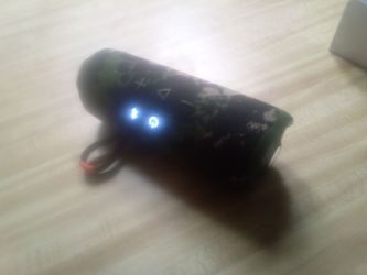 JBL flip 7