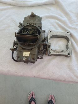 850 cf. M holly carburetor replacement for a General motors quadrice.Carburetor that's been quadrant