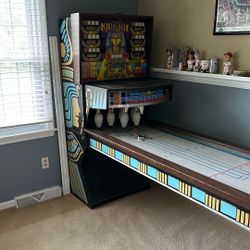 Kingtut bowling shuffle board game