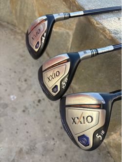 XXIO Hybrid Set – H4 (20°), H5 (23°), 5 wood (18°) – Graphite Senior Shafts