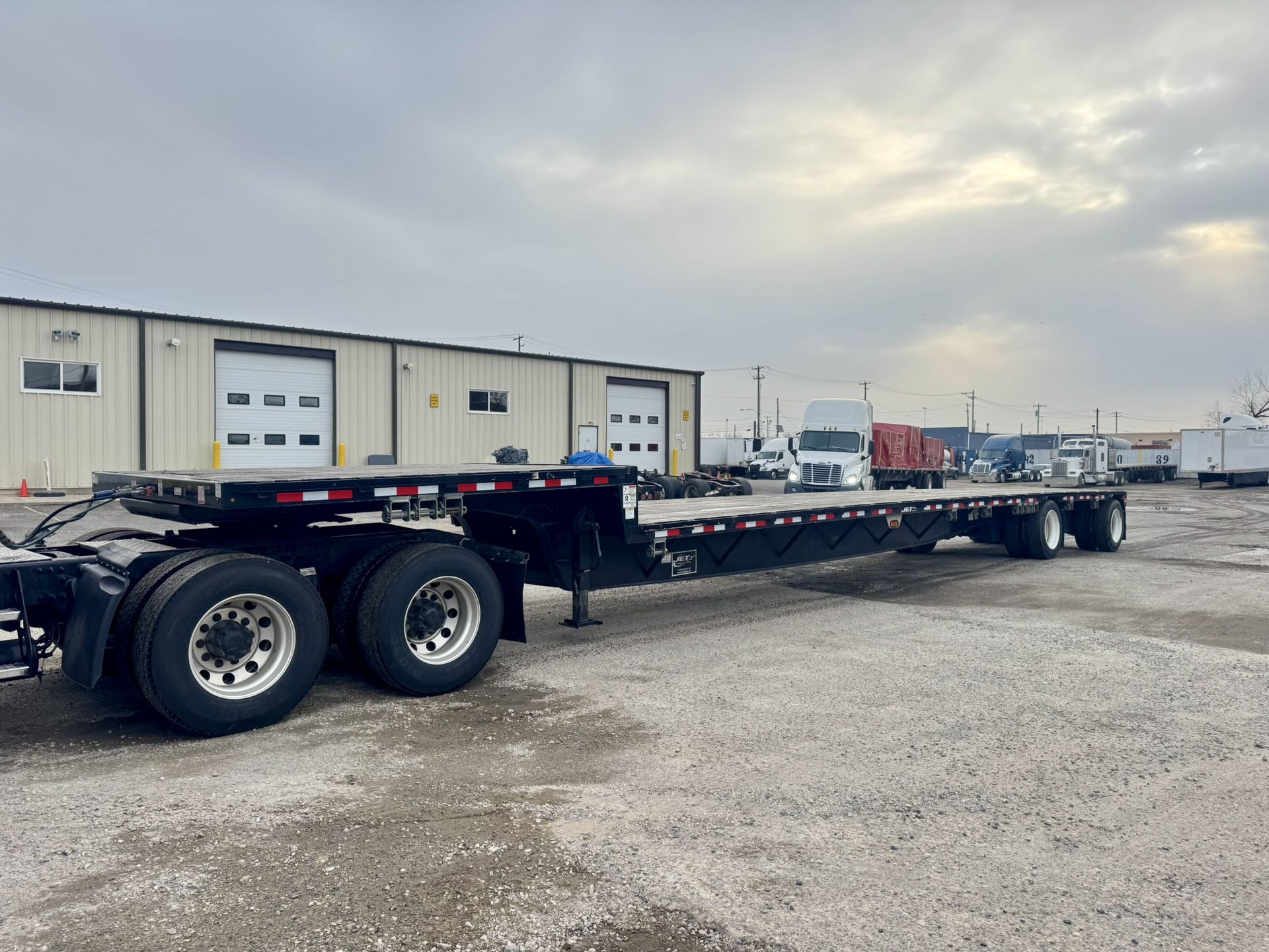 2019 Jet Step Deck