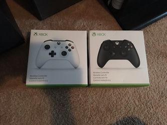 XBOX ONE controllers