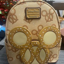Loungefly Disney Pretzel Backpck