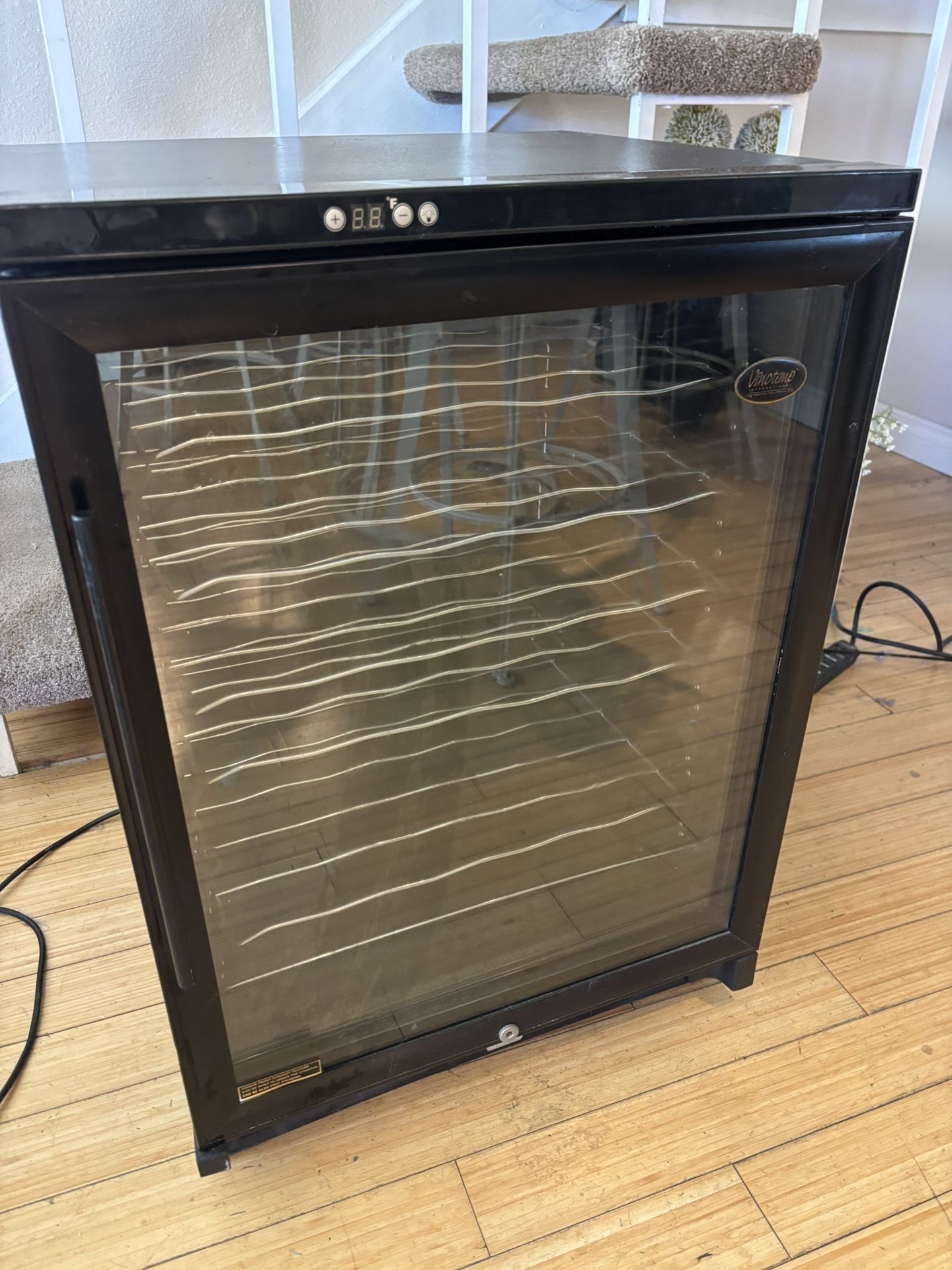 Vinotemp - Wine Refrigerator