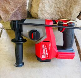 Milwaukee M18 FUEL 18V Brushless Cordless 5/8 in. SDS-Plus Rotary Hammer (Tool-Only) New
