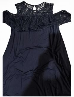 Women's dress, size 14/16, in excellent condition