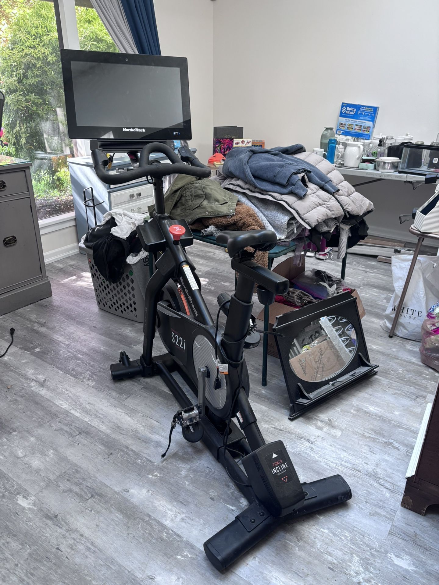 Moving! FREE!