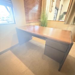 Office Desk Furniture For Sale In Chandler! 