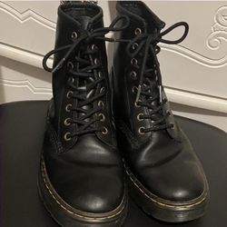 Black Doc Marten Boots - Women’s 7