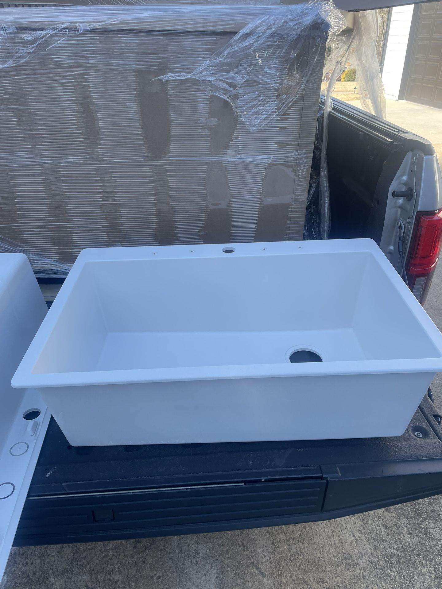 New Signature N100L Alpina Sink retail $300 wholesale