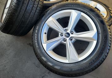 19” Audi Q7 New OEM Silver Wheels and Tires