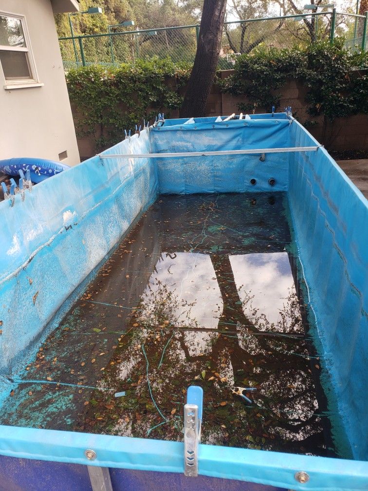 3000 Gallon Metal Fram Pond