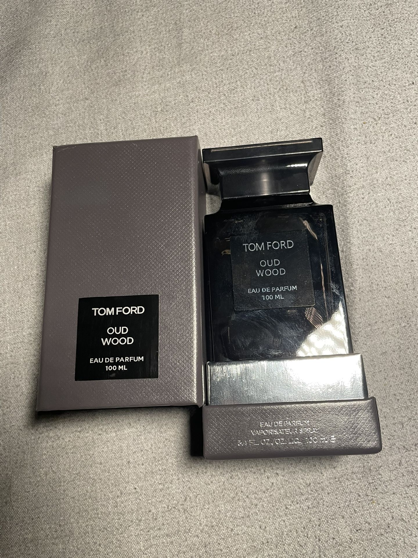 TOM FORD