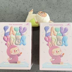 Yoga Labubu”s