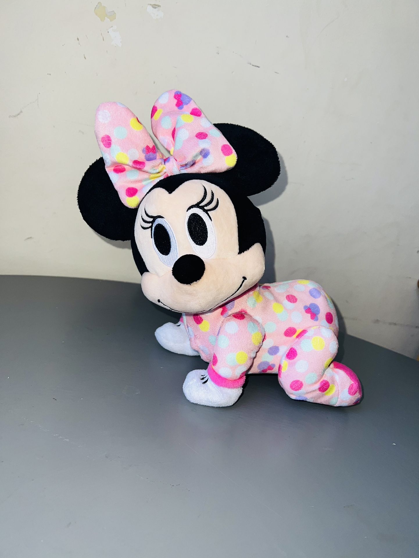 Minnie Mouse Crawl With Me Toy 