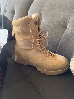 511  boots (new )size 10.5 men’s $80