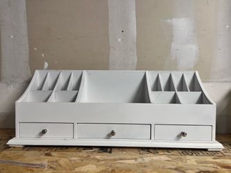 Makeup desk organizer