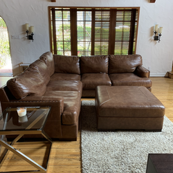 Leather sectional Brand new condition