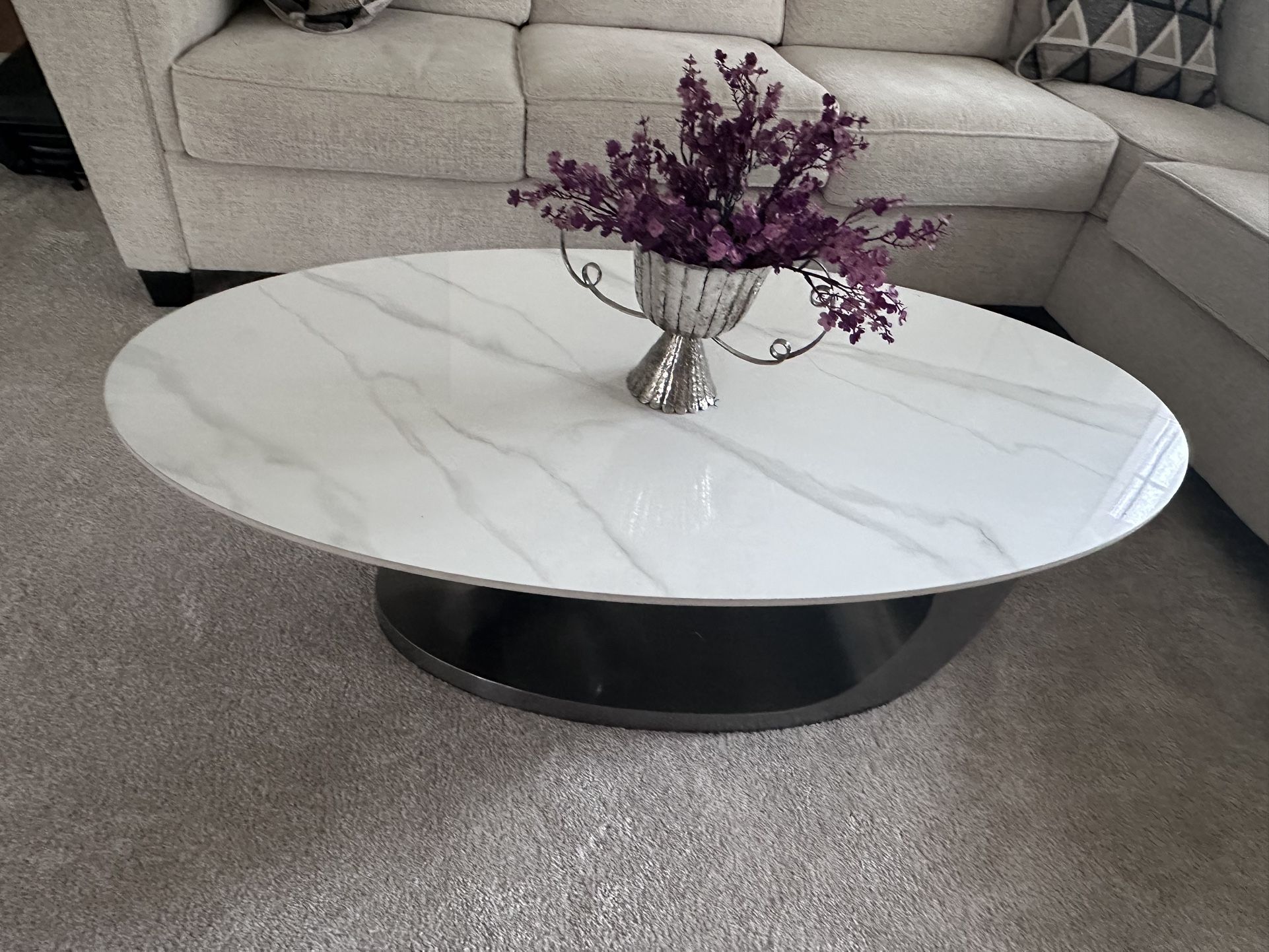 Modern Oval Stone Coffee Table - Elegant Centerpiece