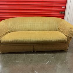 Chesterfield Roll Arm Sofa