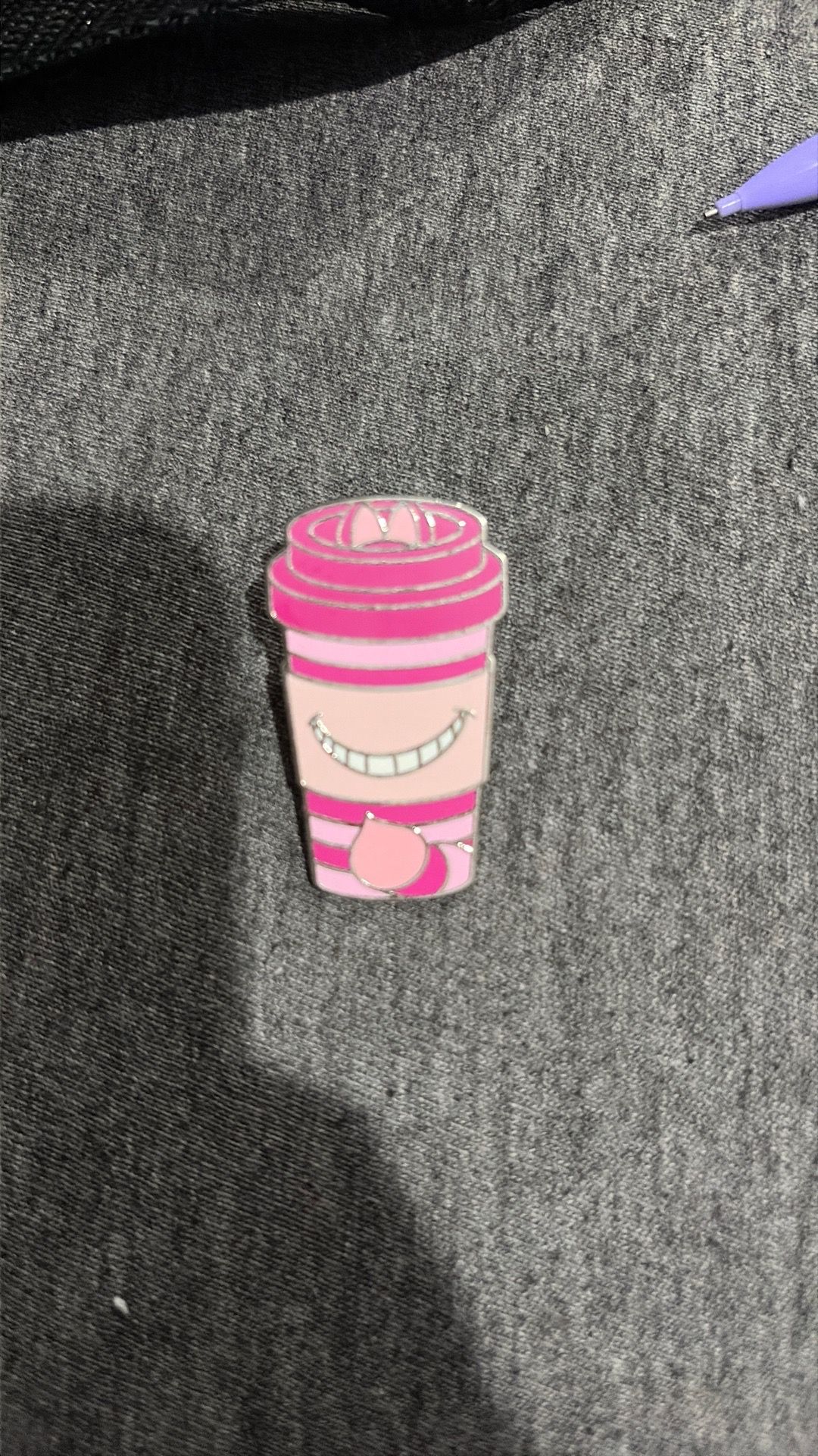 Cheshire cat cup Disney pin