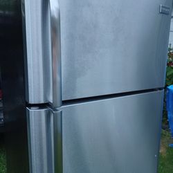 Stainless Refrigerator Like Brand New 1 Year Warranty 