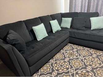 Large Blue L-Shaped Sectional Sofa – Excellent Condition