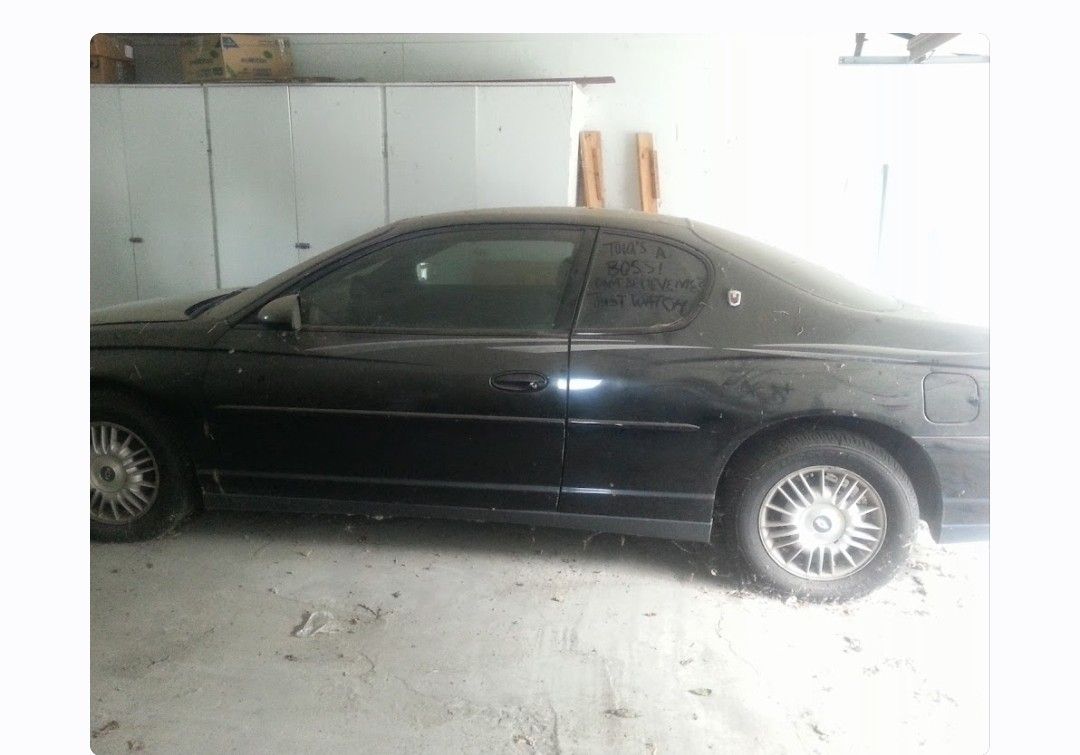 2000 Chevrolet Monte Carlo