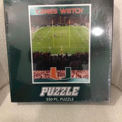 Collegiate 550 Pieces