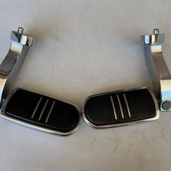 Harley Davidson Streamliner Footpegs