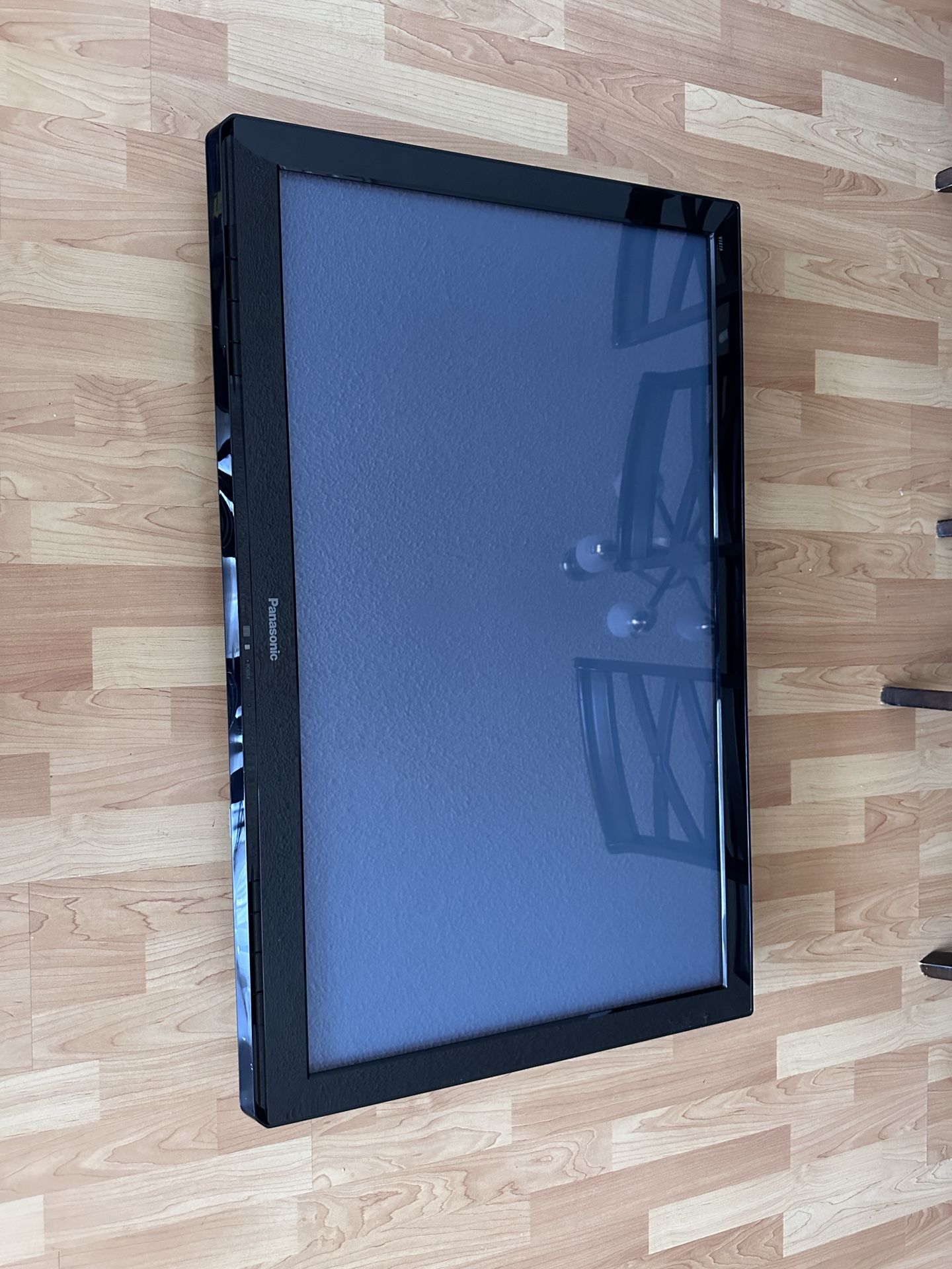 43” Panasonic Viera Plasma TV TC-P42X3
