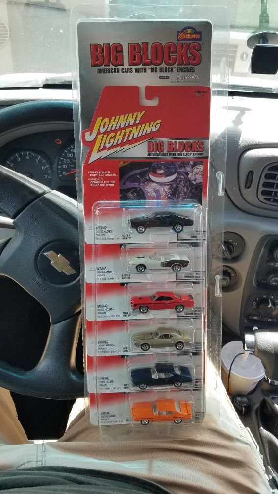 Johnny Lightning 6 Pak Car collection pack