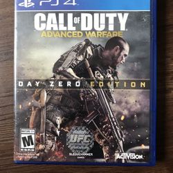 PS4- Call of Duty, Advanced Warfare: Day zero edition.