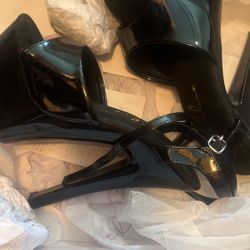 Black Platform Heels 