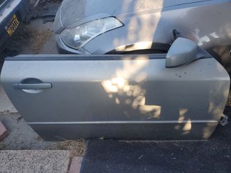 2004 g35 coupe doors