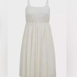 Torrid Elegant Cream Sleeveless Dress
