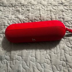 Red beats pill speaker