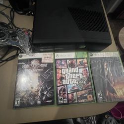Xbox 360 Slim 4 Gig W Control And Games 