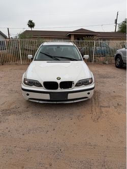 2003 BMW 325i