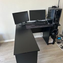 Black L-shaped Desk
