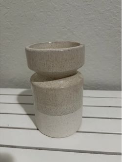 Candle holder