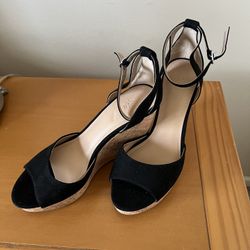 There Very Nice Shoes In Size 7 US 38 EUR The Color Is Black Suede Shoes They Are Brand New 