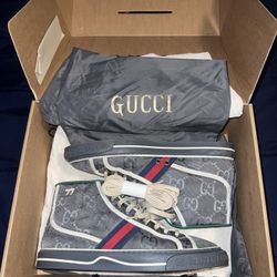 Gucci Shoes 